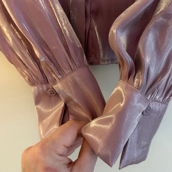 Evereve Pink Shimmery shiny Boho Elegant Chic Coquette Girl Top, Size M - Picture 6 of 7